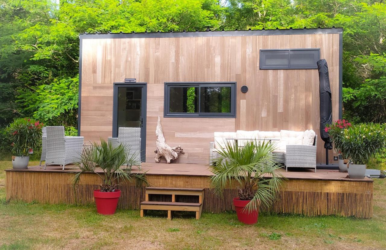 Villa Tiny House Chez Caroline Gaillan-en-Médoc Esterno foto