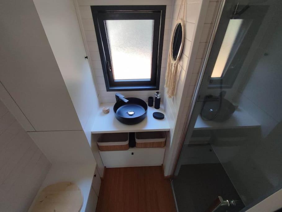 Villa Tiny House Chez Caroline Gaillan-en-Médoc Esterno foto